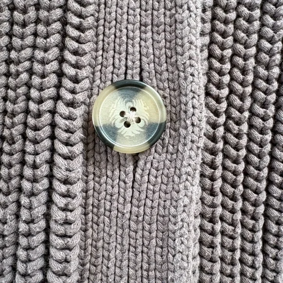 Everlane Cotton Cardigan - Picture 8 of 11